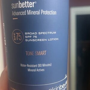 Skin better tone smart SPF 75